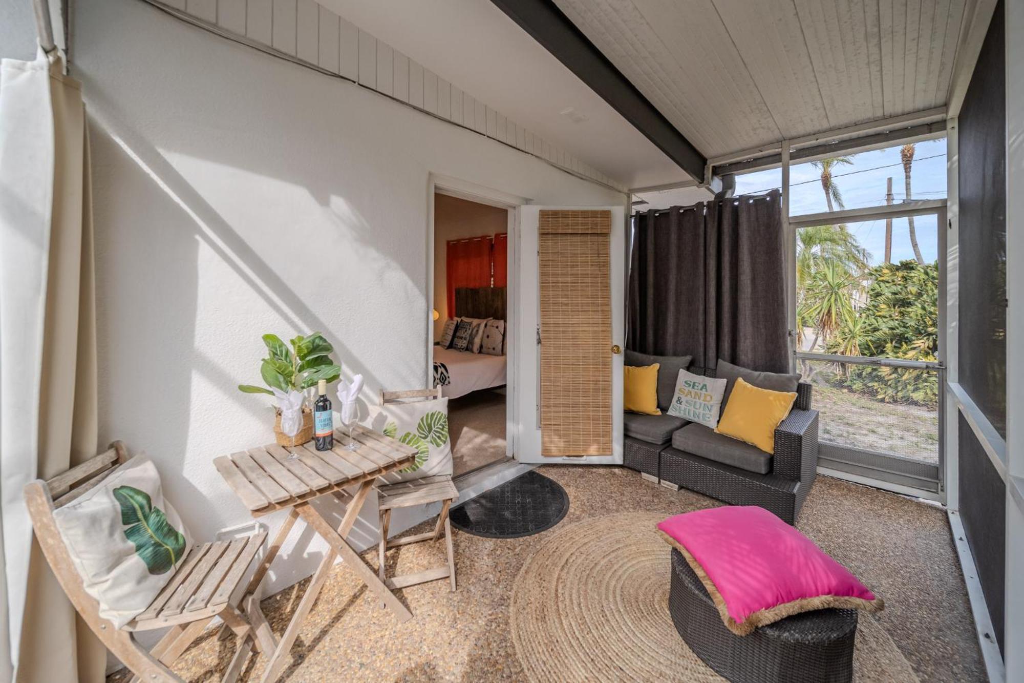 Fantastic Island House 1 Mile To The Beach With Heated Pool Sarasota Buitenkant foto